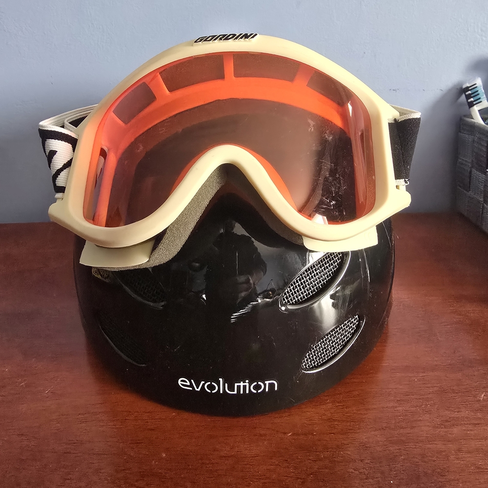 Ski Helmet & Goggles Size Small